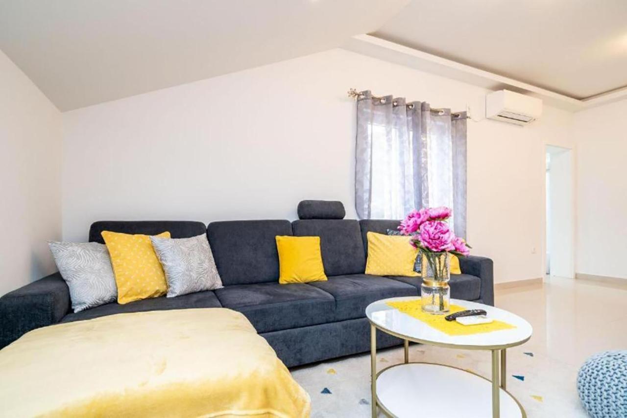 Apartment Matej Mokošica Exteriér fotografie