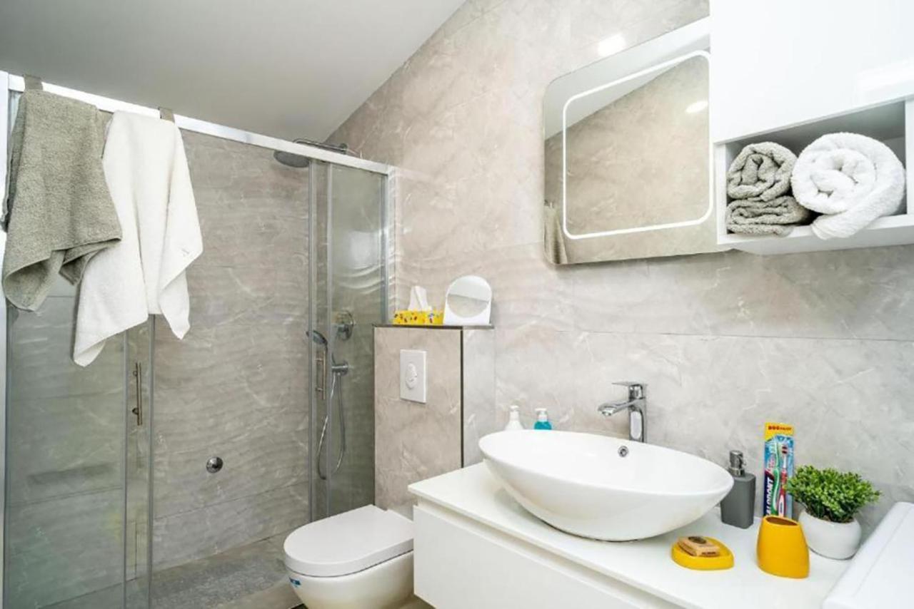 Apartment Matej Mokošica Exteriér fotografie